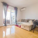Barbin In The Center Apartment Makarska