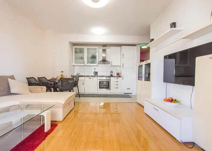 Barbin In The Center *